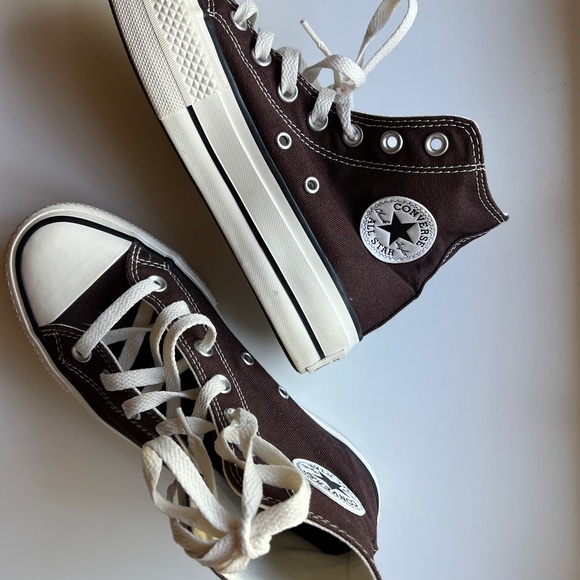 Chuck Taylor All Star Lift Platform Canvas - Picture 1 of 5